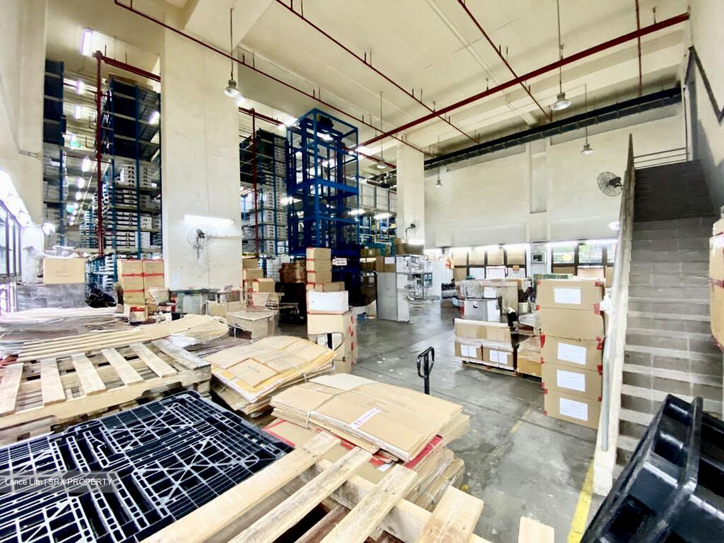 Food Point @ Tai Seng (D13), Warehouse #576589791